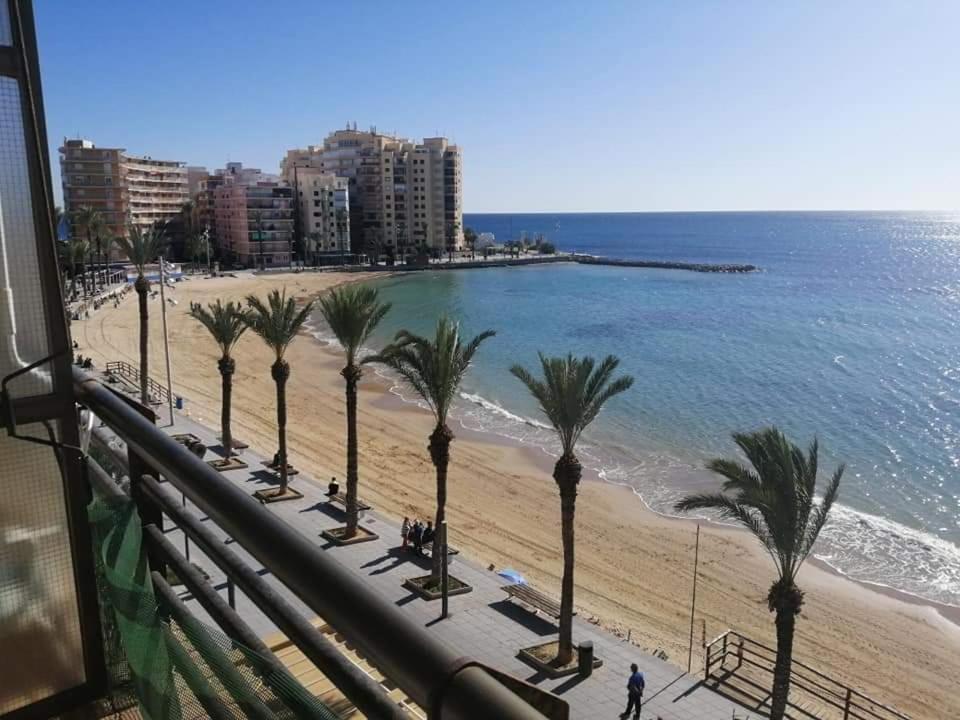 Beach Apartment Torrevieja Dış mekan fotoğraf