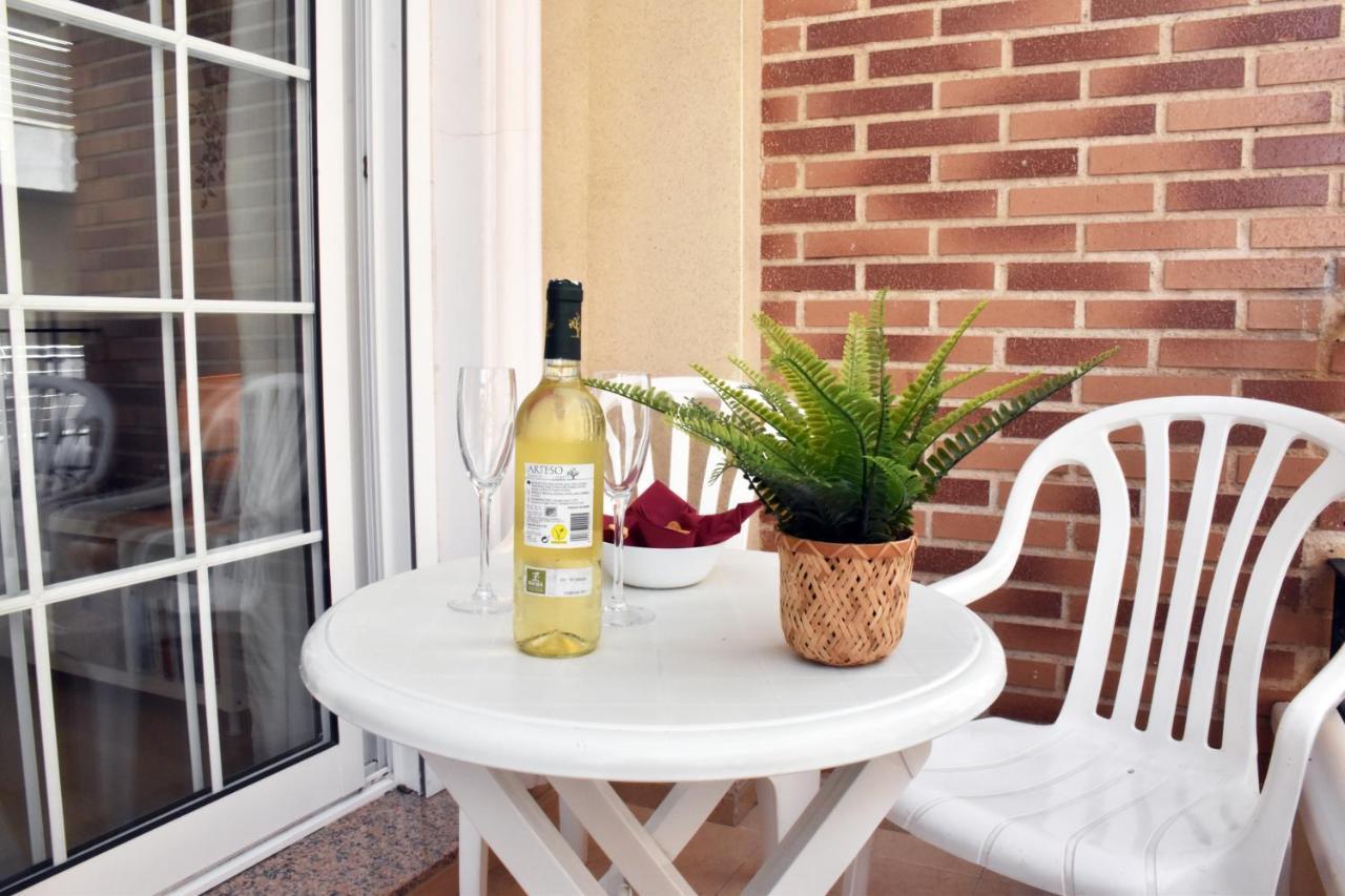 Beach Apartment Torrevieja Dış mekan fotoğraf