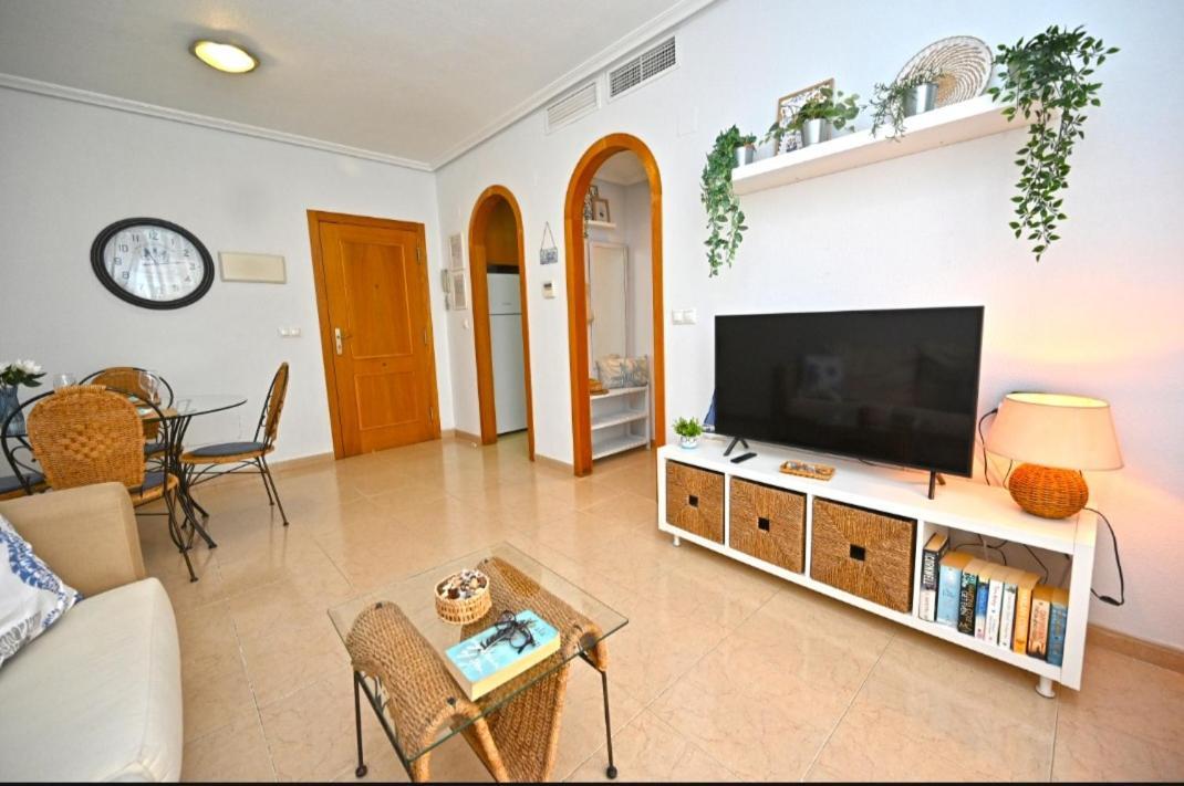 Beach Apartment Torrevieja Dış mekan fotoğraf
